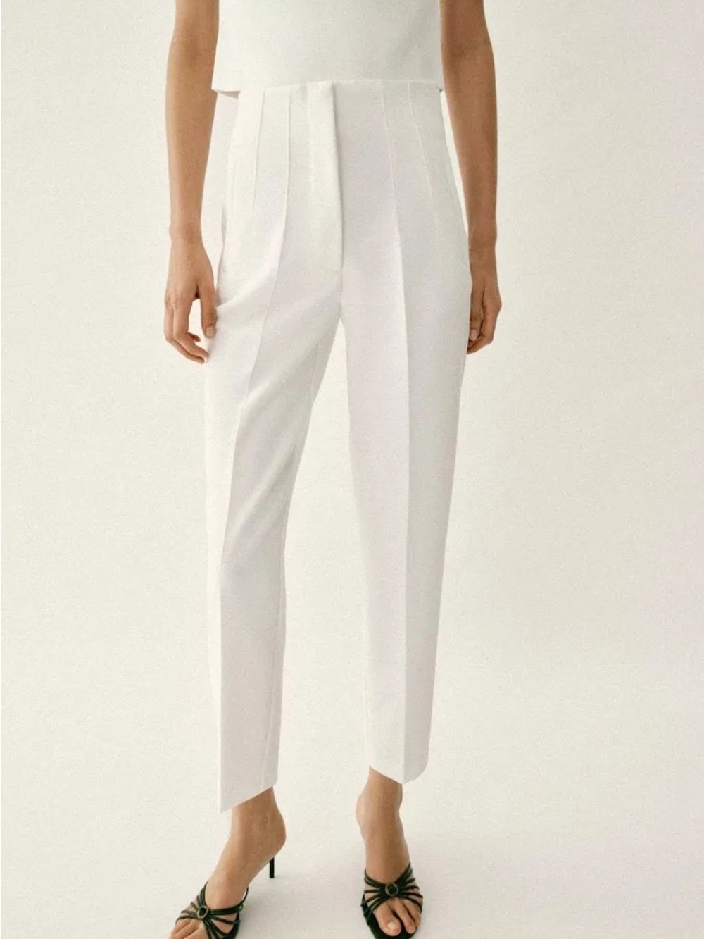 Zara White Tailored Pleated Trousers